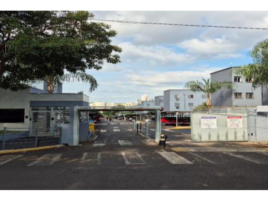 Apartamento à venda em leilão