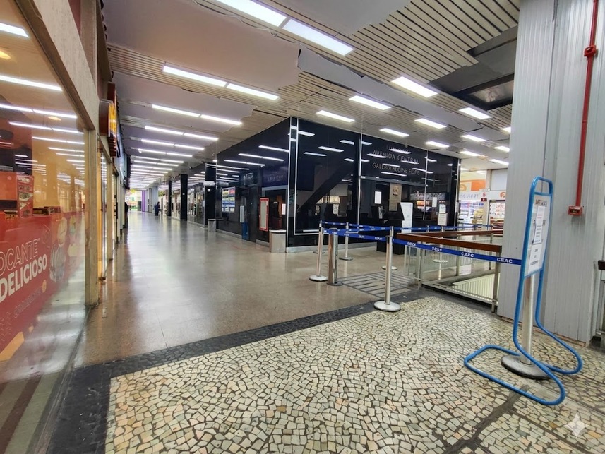 Sala Comercial à venda em leilão — foto 2