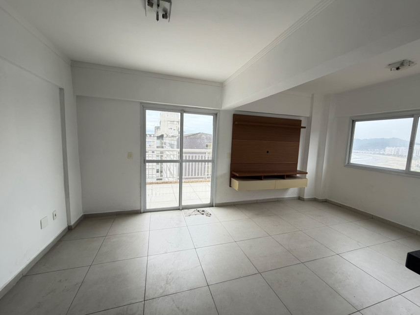 Apartamento Duplex à venda em leilão — foto 2