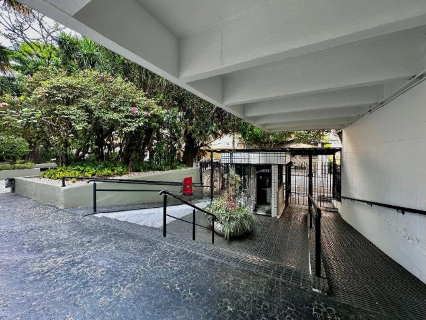 Apartamento à venda em leilão — foto 2