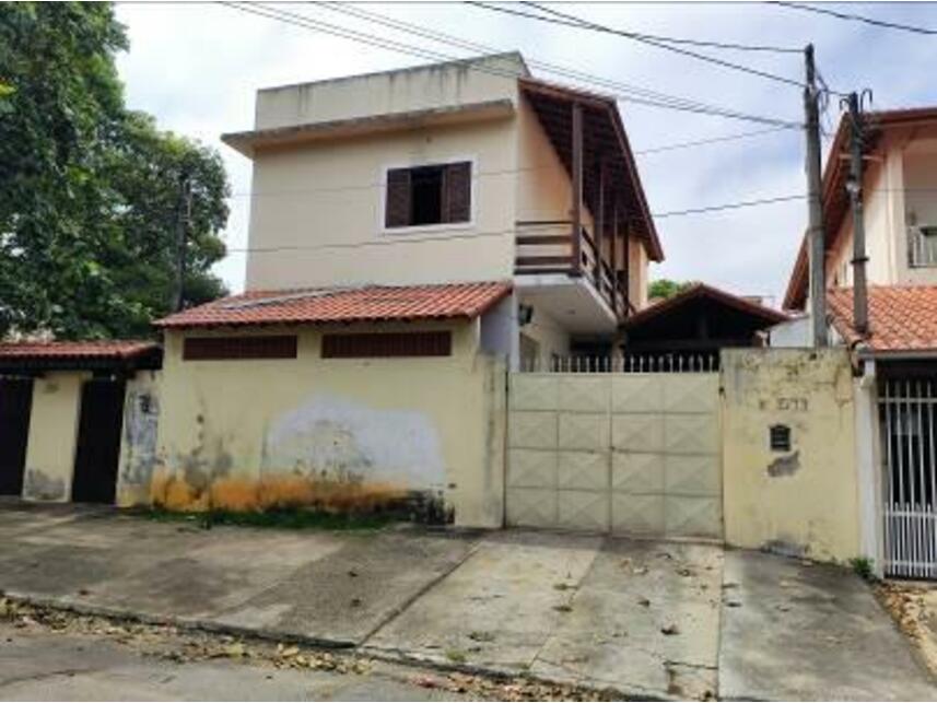 Imóvel Comercial/Residencial à venda em leilão