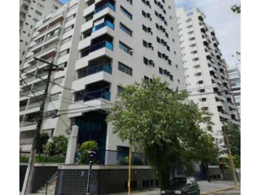 Apartamento à venda em leilão