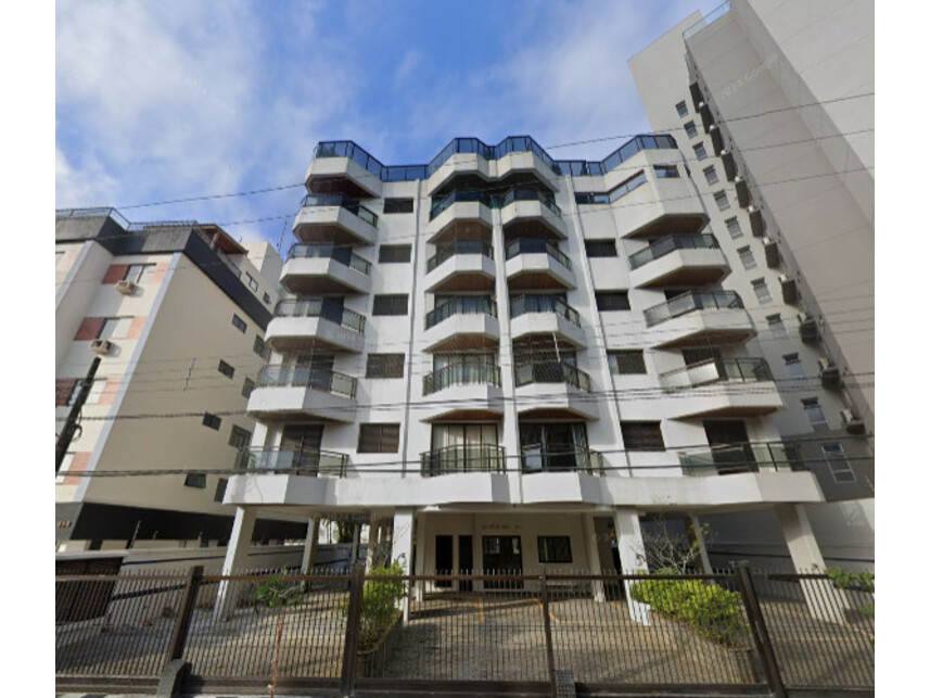 Apartamento à venda em leilão