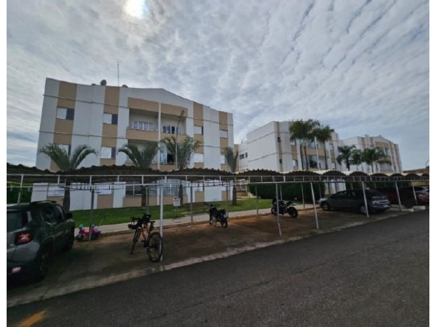 Apartamento à venda em leilão