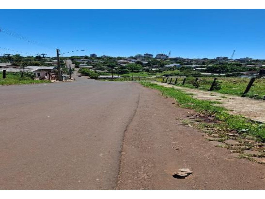 Terreno à venda em leilão