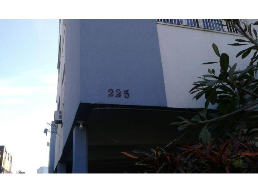 Apartamento à venda em leilão — foto 2