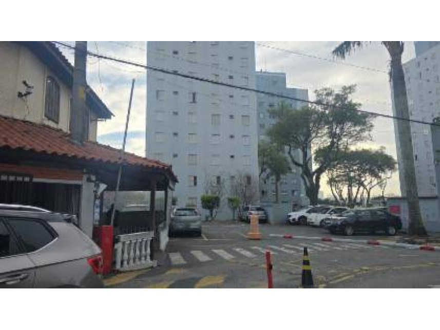 Apartamento à venda em leilão — foto 2
