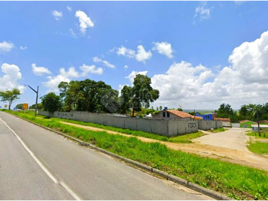Terrenos à venda em leilão