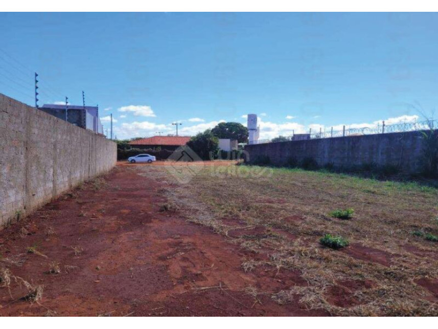 Terreno à venda em leilão — foto 3