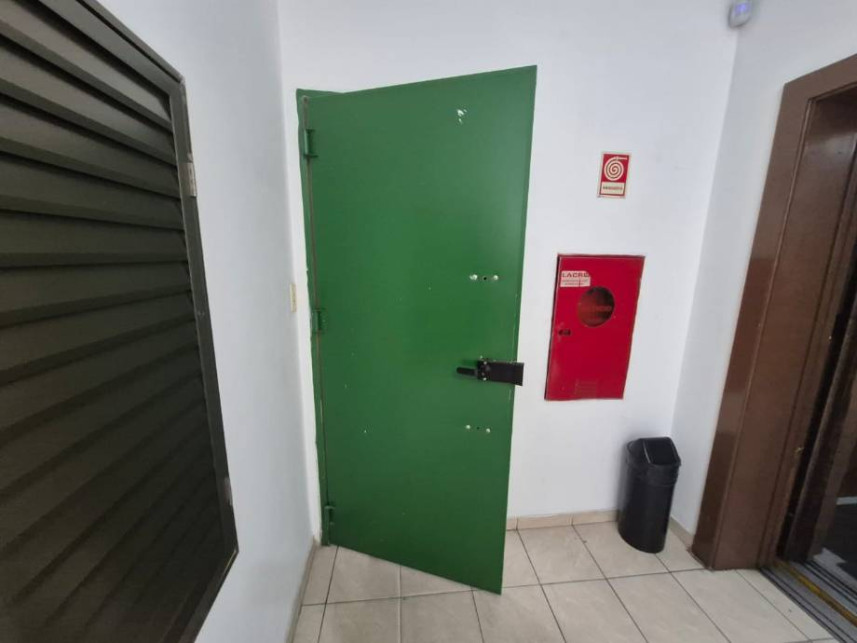 Sala Comercial à venda em leilão — foto 3