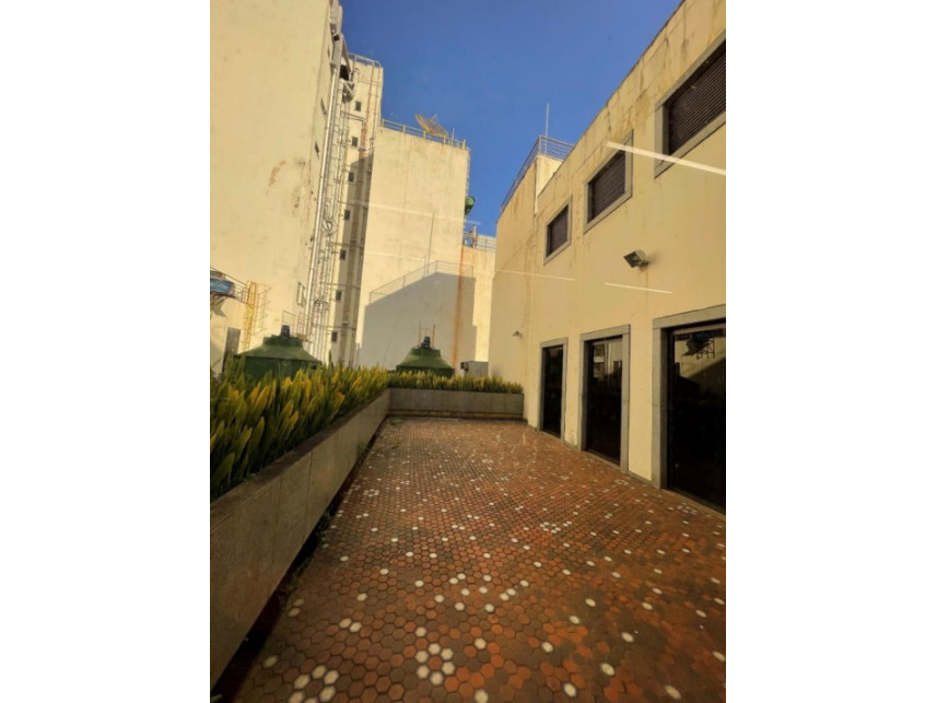 Prédio Comercial à venda — foto 5