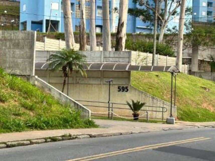 Apartamento à venda em leilão — foto 2