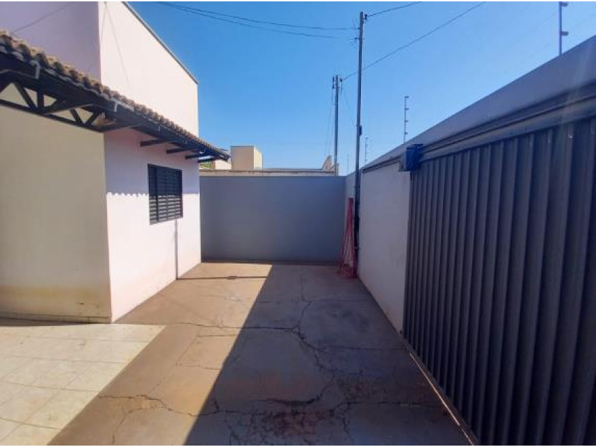 Casa à venda em leilão — foto 2