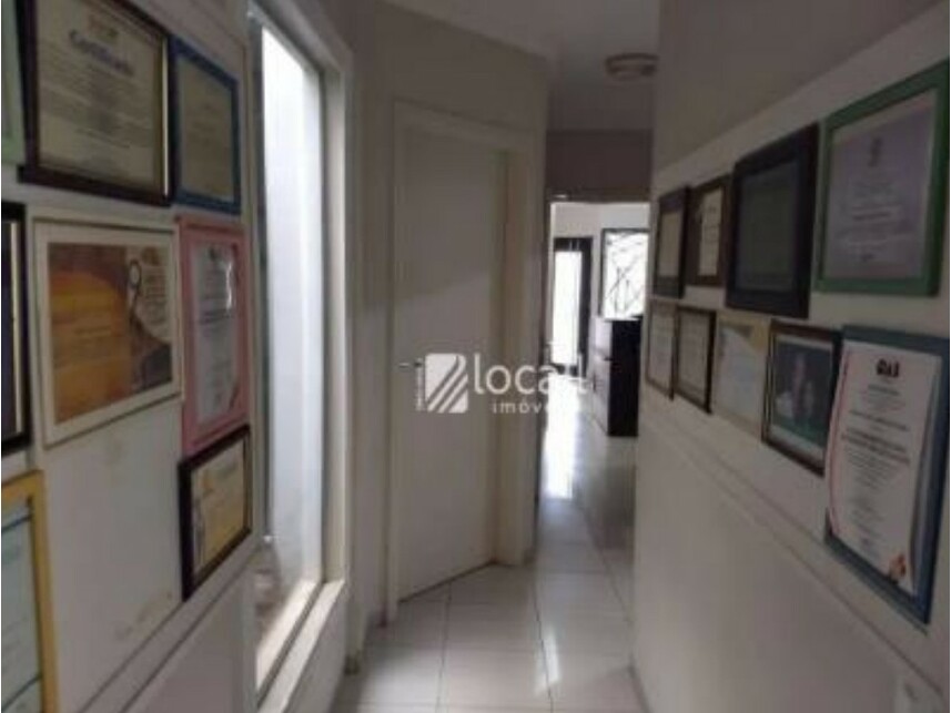 Prédio Comercial à venda em leilão — foto 3